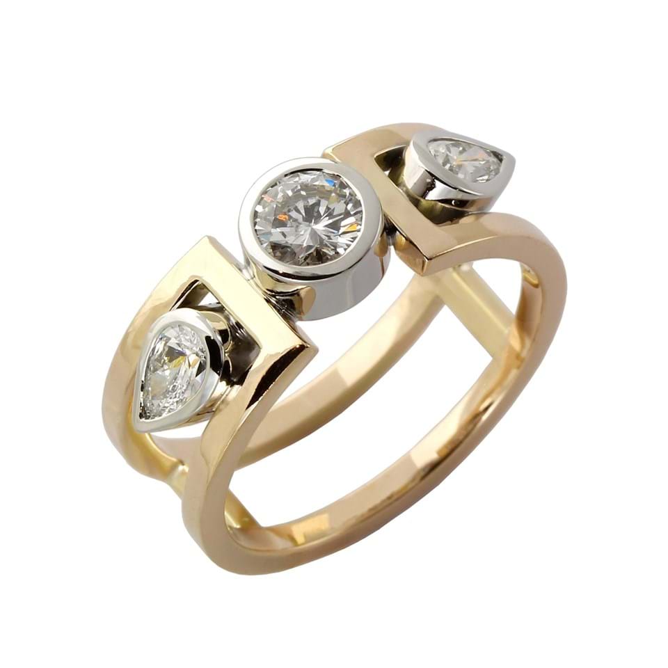 gold & diamond engagement ring