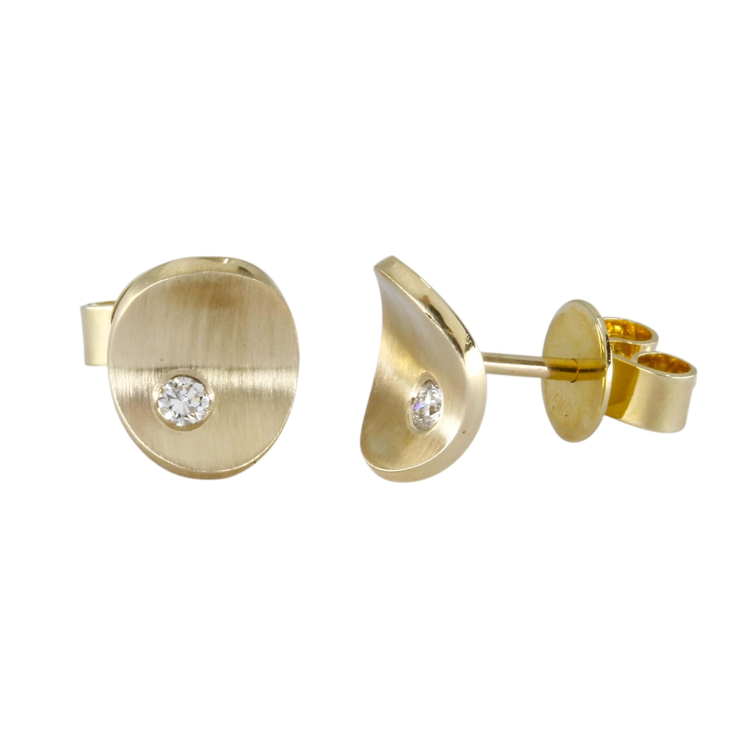 9ct yellow gold diamond earrings